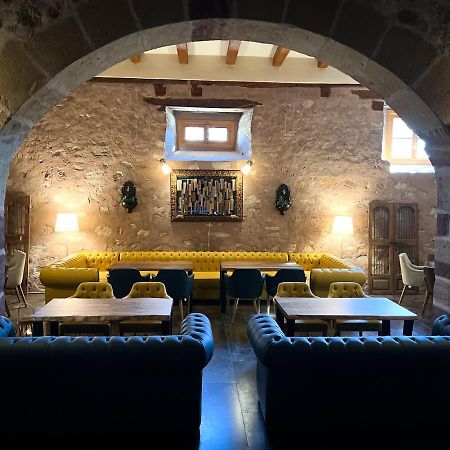 Aura Molina De Aragon Hotel Bagian luar foto