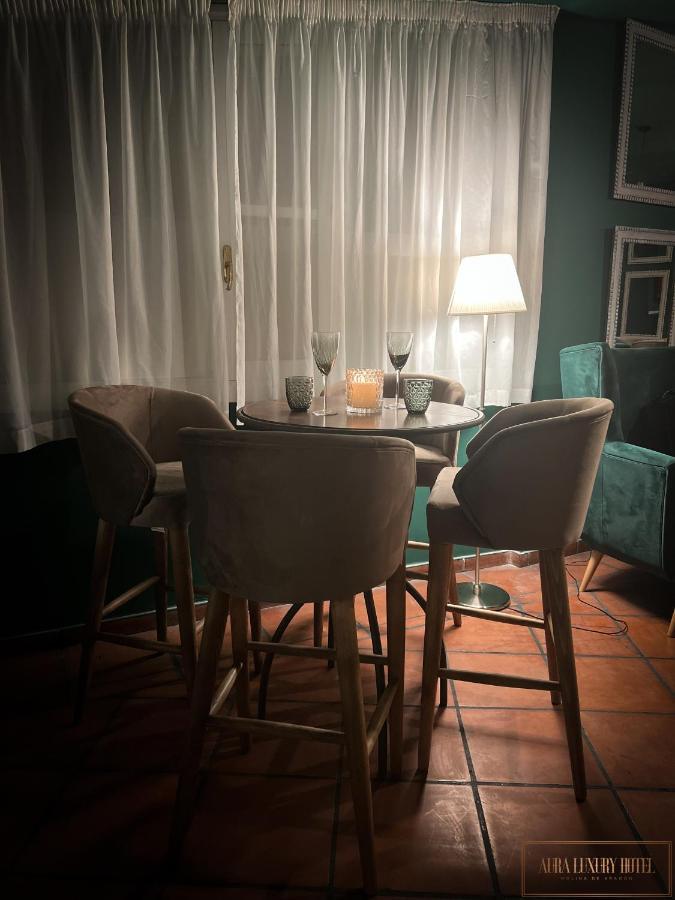 Aura Molina De Aragon Hotel Bagian luar foto